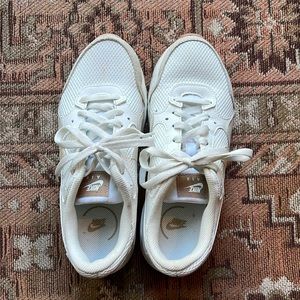 Womens size 8 Nike air max. Only worn a few times. White and cream.